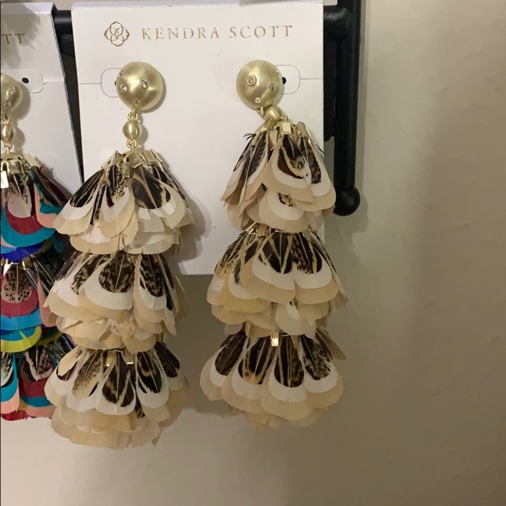 Beige Kendra Scott Lenni